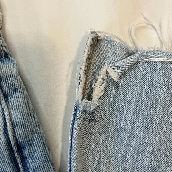 Zara Hi-Rise Cropped Wide Leg Fringe Cuff Light Wash Denim Jeans | Size 4 - Picture 3 of 10